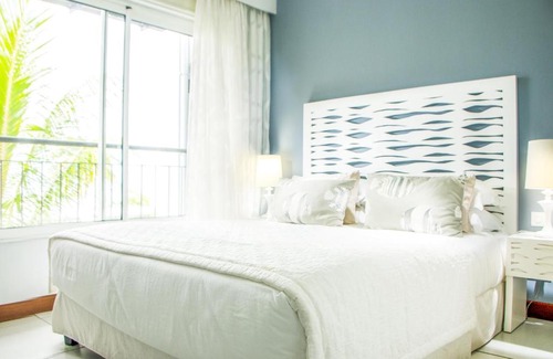 Pointe aux Biches Apartment | Plage Bleue Beachfront Suites by Dream Escapes