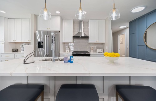 Fox Valley House | Plainfield FHS Rental – Monticello Cir