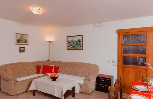 Risovac Ski Chalet | Planinska kuća Munika