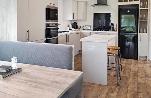 Skegness Ski Chalet | Platinum 2 Bed Lodge