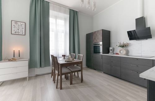 Warszawskie Apartment | Platinum Aparthotel