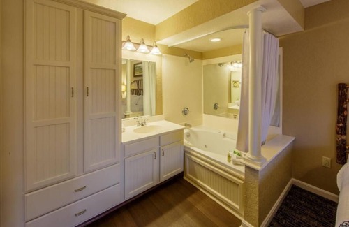 South Lee Hotel | Play, Soak, Repeat | 4 Spacious Villas w/Pools, Game Room, Trails & BBQ Decks