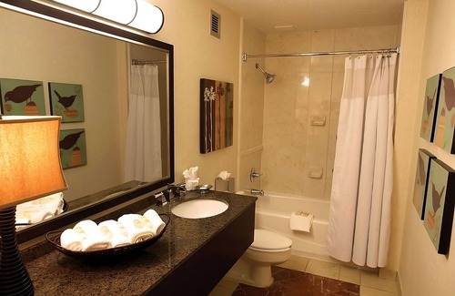 Eagan Park Hotel | Pleasant Stay, Convenient Location! 2 Convenient Units, Pool, Pets Allowed