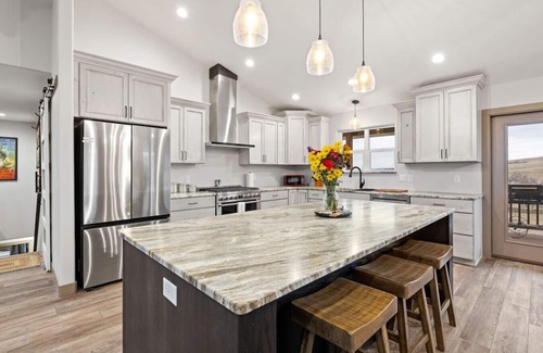 Sturgis Apartment | Pleasant Valley Getaway