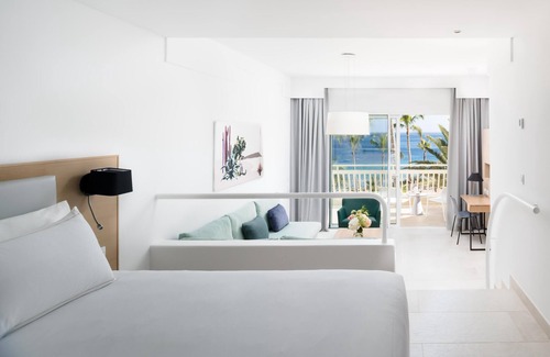 Puerto del Carmen Hotel | Plus Fariones Suite Hotel