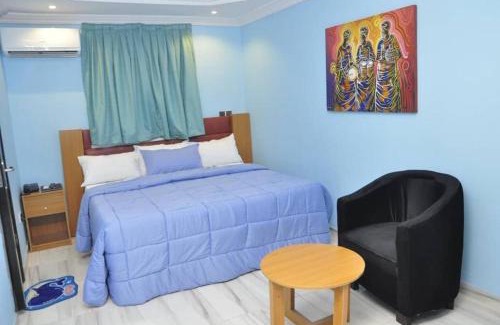 Alimosho Hotel | PnK Inn