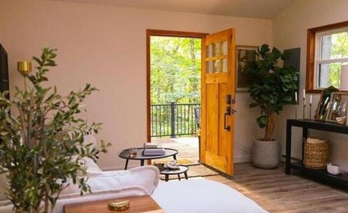 Gouldsboro House | Poconos Cozy Cabin EV Charger Indoor Pool