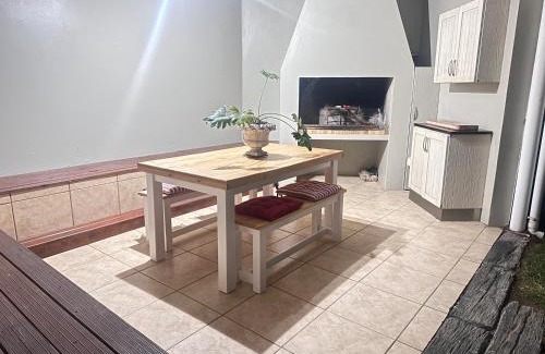 Mossel Bay Villa | Point Hideaway Mossel Bay