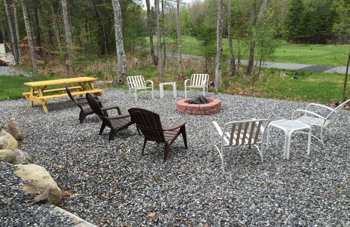 South Casco Cottage | Point Sebago Vacation Home