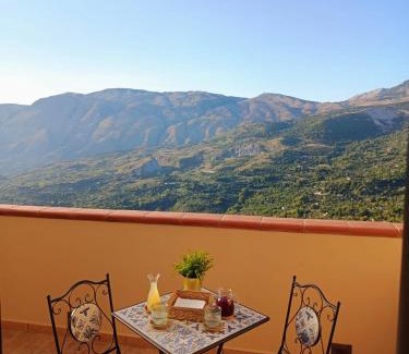 Polizzi Generosa House | Polizzihouse