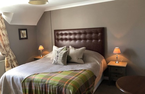Willaston Hotel | Pollards Inn