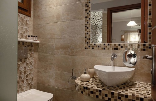 Kamari Hotel | Polydefkis Hotel