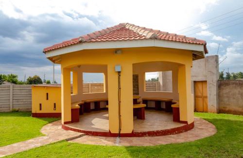 Harare House | Pomona BB House