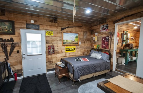 Hayesville Cabin | Ponderosa, Nice Open room by creek with two beds, full bath, living area, TV.