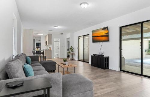 Cypress Gardens House | Pool 9min Legoland Disney Universal 40 Min