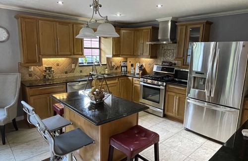 Middleburg House | Pool Home Retreat · Tesla EV Charger · Firepit · RV/Boat Access Near Ramp