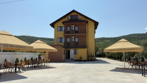 Iasi House | Popasul Moldovencei