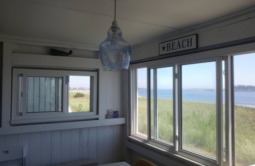 Phippsburg Cottage | Popham Beach Direct Oceanfront Cottage Steps to the sand
