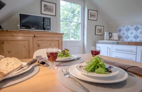 Earl Soham Apartment | Poplar Farm Cartlodge, Earl Soham