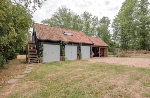 Earl Soham Apartment | Poplar Farm Cartlodge, Earl Soham