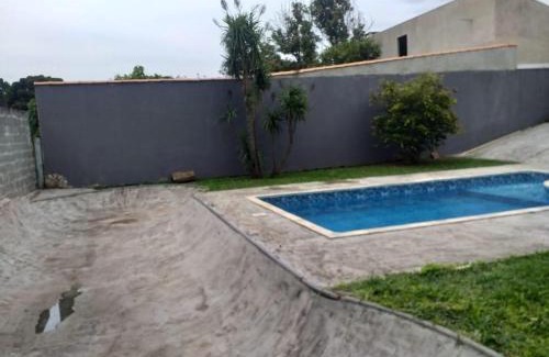 Piraquara House | Por do sol piscina e skate e churrasco