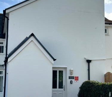 Horton House | Port Eynon Beach Cottage