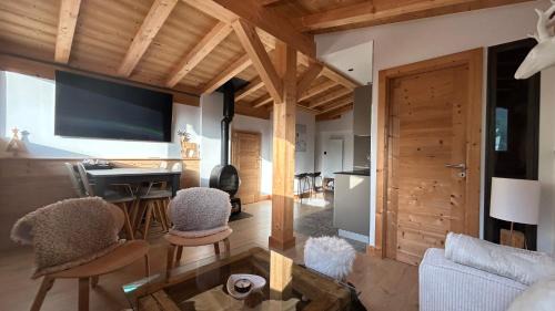 Montriond Apartment | Portes du Soleil T3 "comme un chalet" direct access Morzine Avoriaz