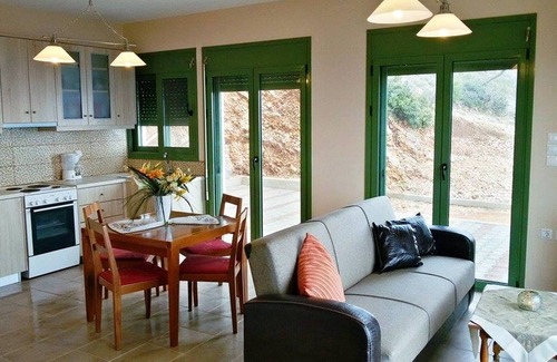Evgiros Apartment | PORTO KATSIKI SEA VIEW groundfloor apartment