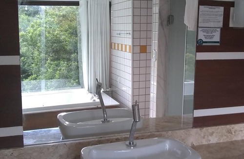 Penedo House | Pousada Valle dos Pássaros