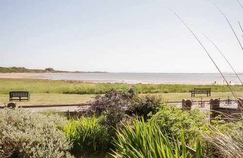 Annan Cottage | Pow-wow Shore Cottage