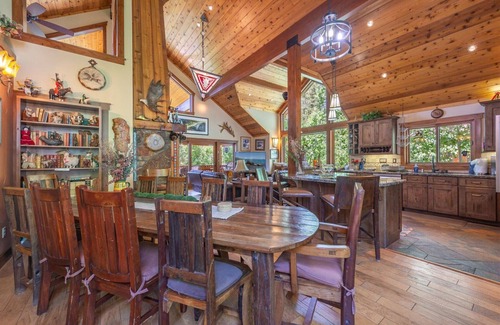 Olympic Valley House | Powder Moon Luxury Home, Stunning 5 Bed 4 bath property Available for Christmas