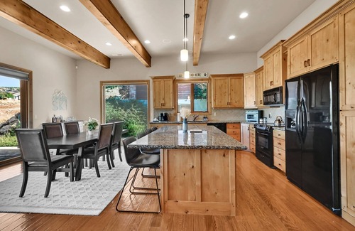 Wolf Creek House | Powder Mountain Retreat and Eden Sanctuary Ski & Golf