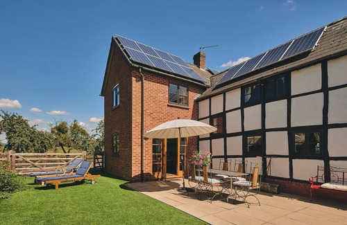 Pembridge Apartment | Powk Meadow Farmhouse - Luxury Cottages