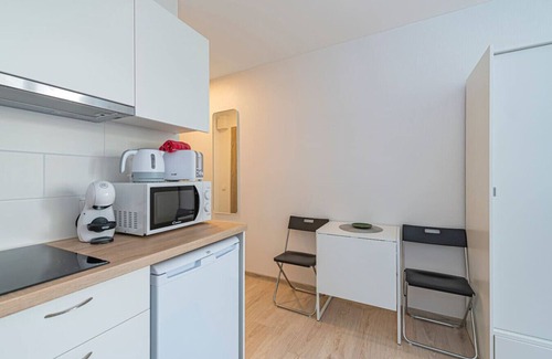 Kaunas Apartment | Pramonės ap 7 by Polo Apartments