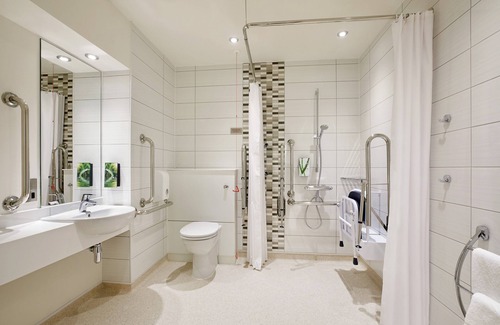 Walton Hotel | Premier Inn Milton Keynes South