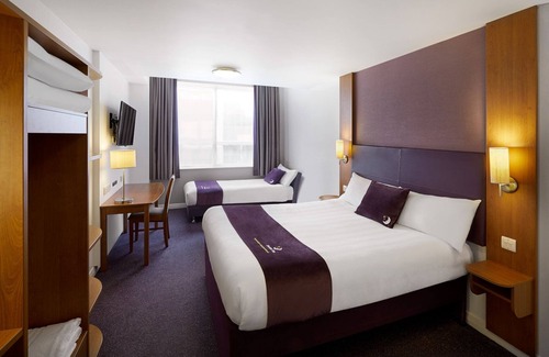 Newcastle-upon-Tyne Hotel | Premier Inn Newcastle City Centre - Quayside