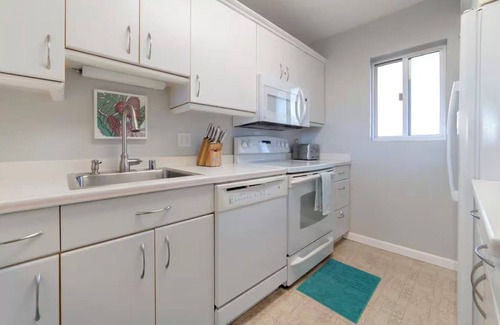 Kihei Condo | Premier Ocean Front Menehune 519-Guaranteed (Hotel Zoned)