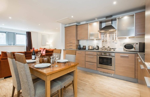 Newcastle-upon-Tyne Apartment | PREMIER SUITES Newcastle