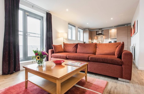Newcastle-upon-Tyne Apartment | PREMIER SUITES Newcastle