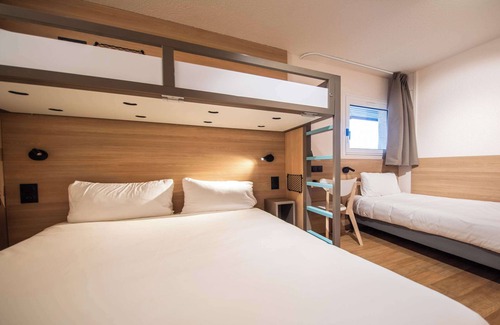 Cran-Gevrier Hotel | Premiere Classe Annecy Cran-Gevrier