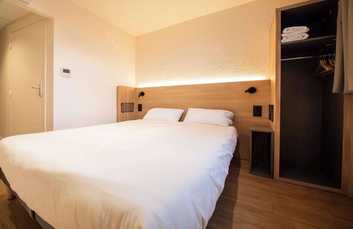 Cran-Gevrier Hotel | Premiere Classe Annecy Cran-Gevrier