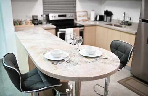 Kingston Villa | Premium Suite at The Vineyards