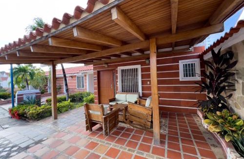 Tucacas House | Premiun Townhouse Familiar de Playa