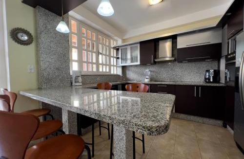 Tucacas House | Premiun Townhouse Familiar de Playa