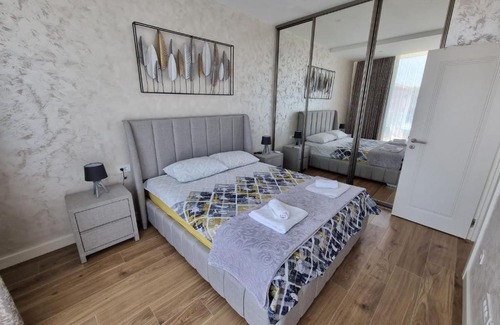 Tomicici Apartment | Premonte Apt. No:15