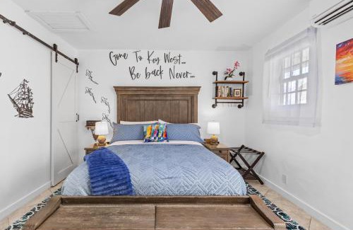 Old Town Apartment | Prime Downtown Key West Spot - The Cozy Little Cottage