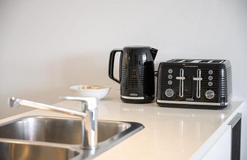 Chatswood CBD Apartment | Prime Location 1BD Apartment in Chatswood