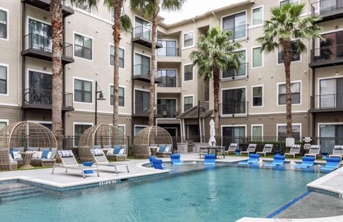 MacGregor Condo | Prime Location Downtown Houston Loft - 2Bed/2Bath