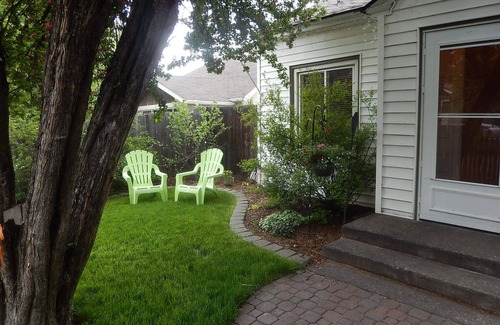 Old Bend Cottage | Prime Location Near River, Downtown, Old Mill And All Your Favorite Breweries