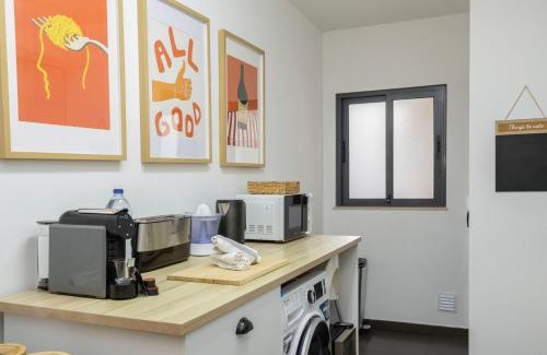 Olhao Apartment | Prime Location, Pool, Free Parking
